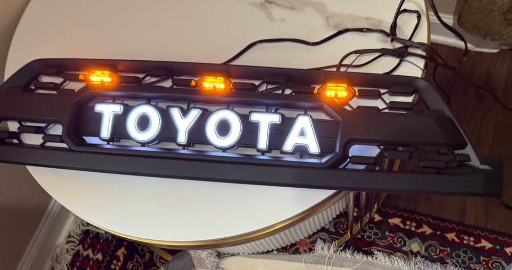 4Runner 2003 2004 2005 Matte Black Grill W/3LED and LED letters