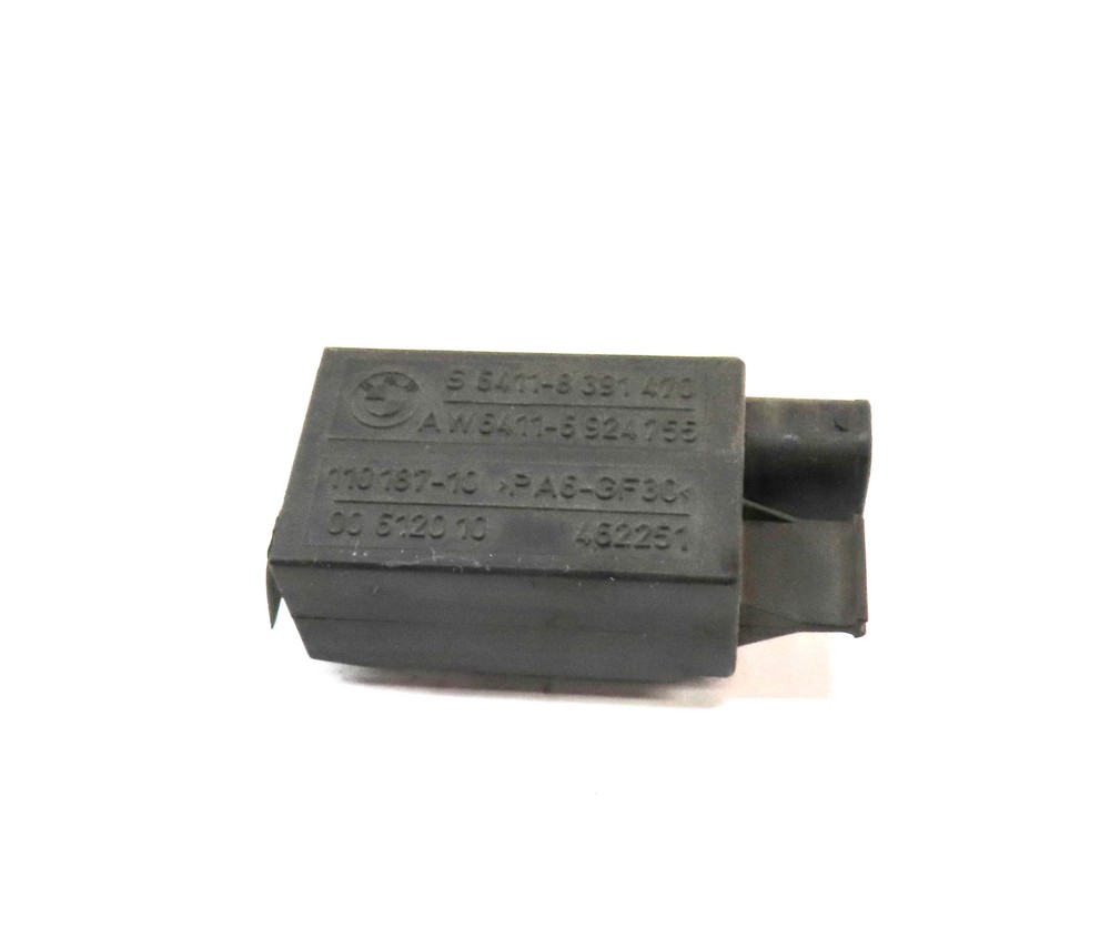 2012 RANGE ROVER (L322) AUC AUXILIARY COOLING FAN SENSOR MODULE