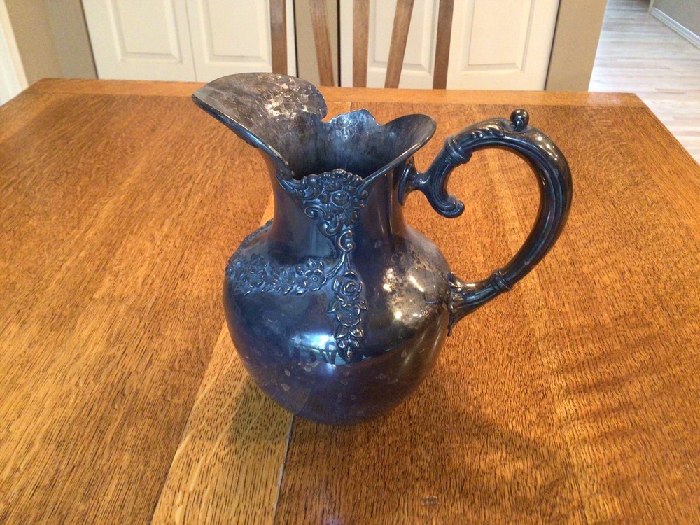 Antique / Vintage Meriden Silver Plate Company Pitcher Floral Garland