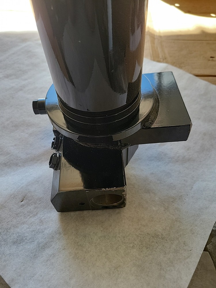 JCB Hydraulic Ram Steering Quick Hitch 4 Ports