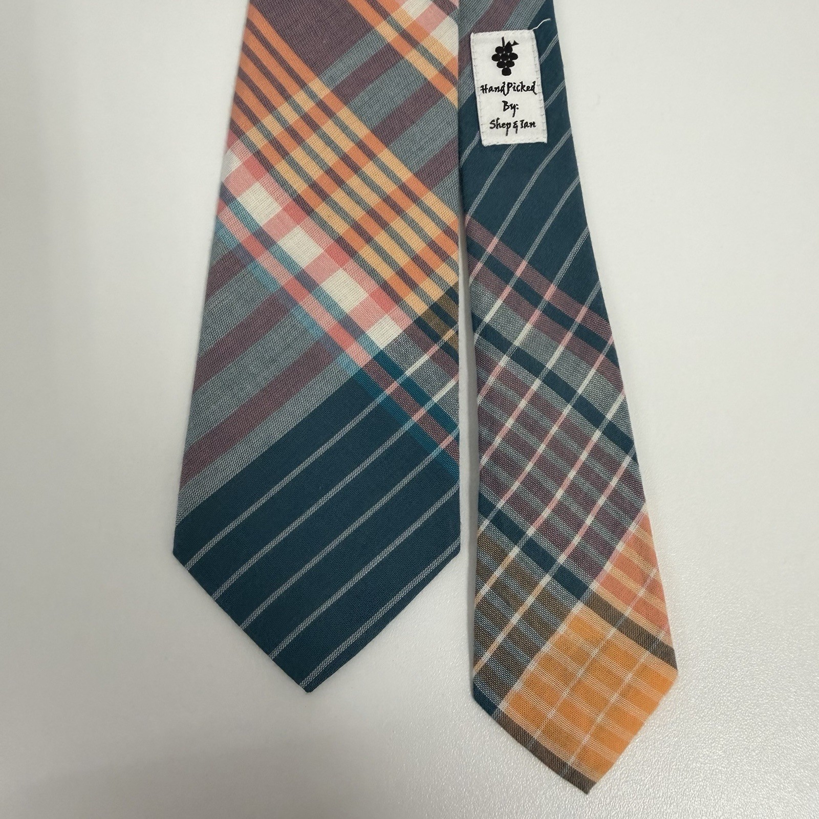 Vineyard Vines NEW Boy's Recent Tie Multicolor Plaid Cotton 2.75" (W) x 49" (L)