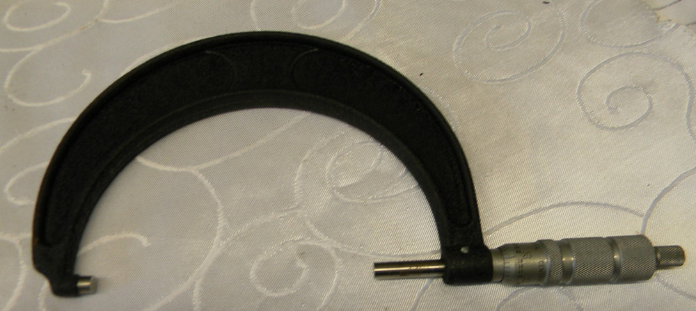 CENTRAL TOOLS 4-5" OUTSIDE MICROMETER #52RL