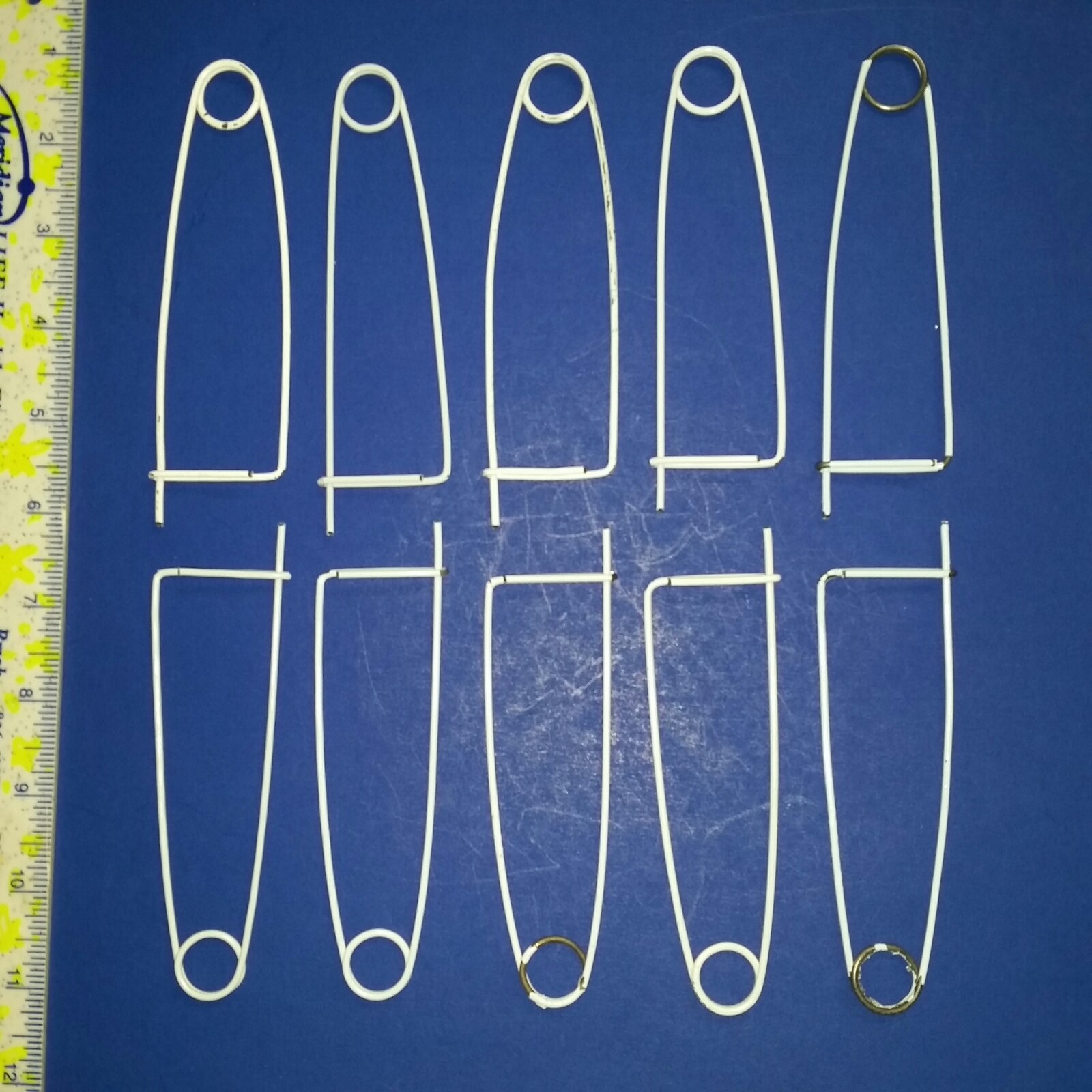 10 WHITE CRABBING CRAB TRAP BAIT CLIPS HOLDERS - 14.5 Gauge