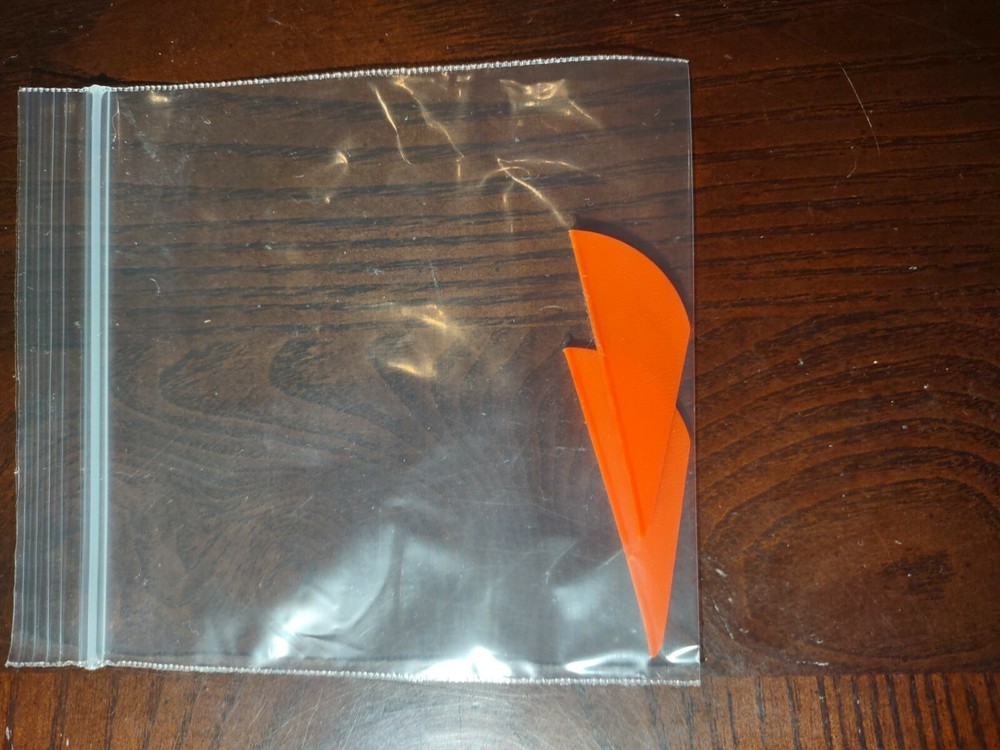 2 Orange Fletches Vanes
