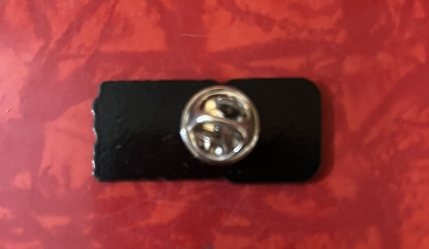 OFFICIAL BEER TASTER HAT / LAPEL PIN