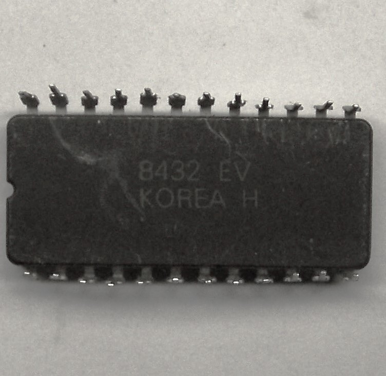 INTEL D2732A NOS 24 PIN EPROM INTERGRATED 32K UV ERASABLE PROGRAMABLE 32K 1.62L