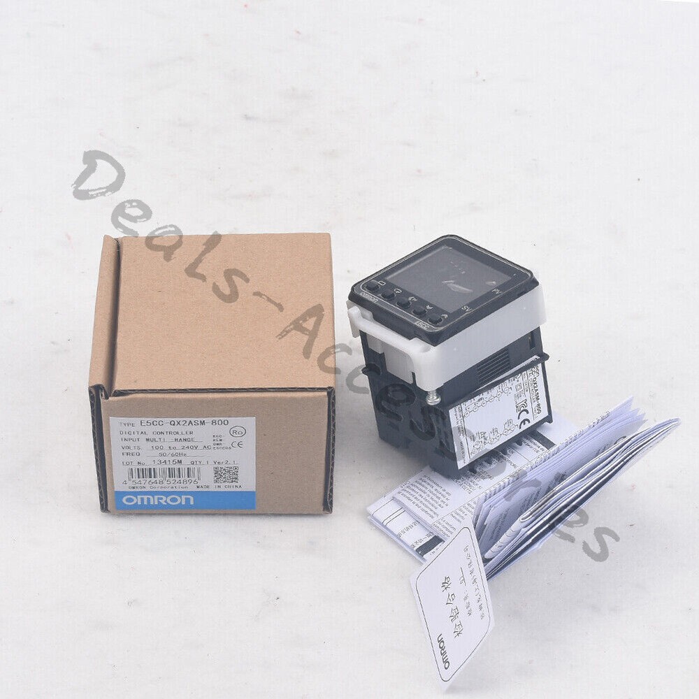 New in box OMRON E5CC-QX2ASM-800 Temperature Controller 100-240V AC (1PCS)