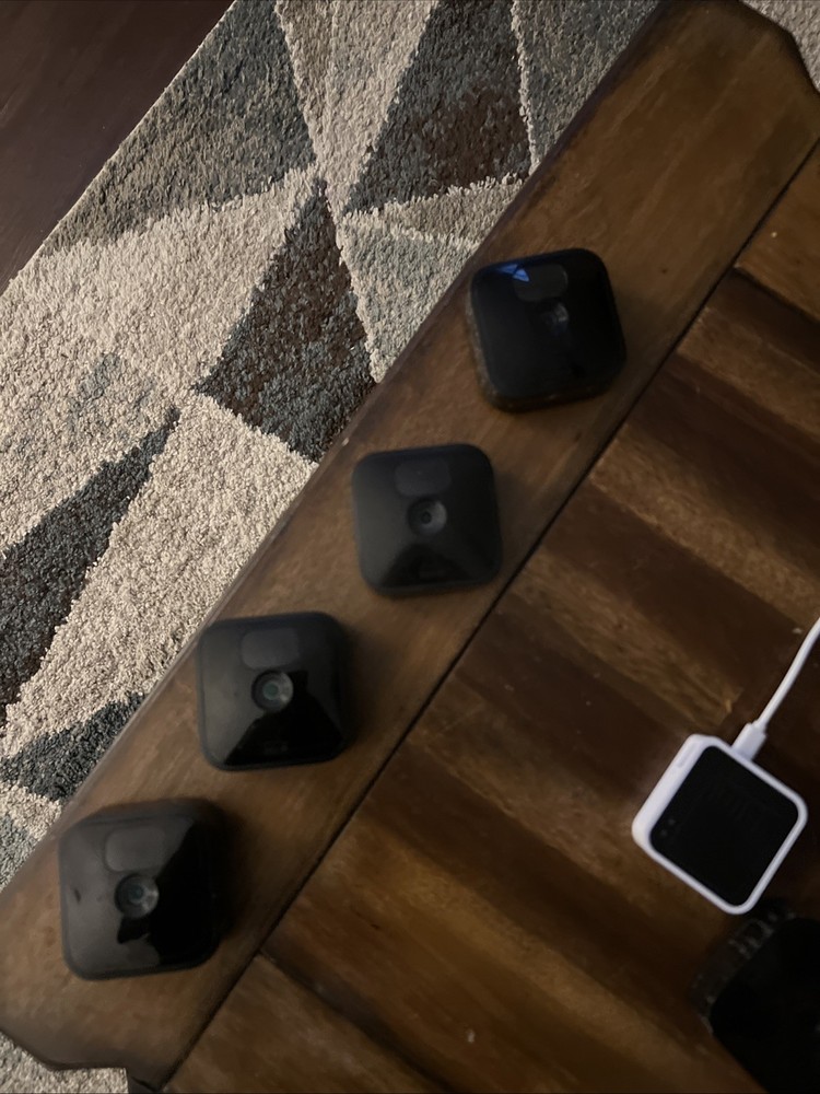 Blink Wireless 4-Camera Battery-Powered System B0B1N4LM4J