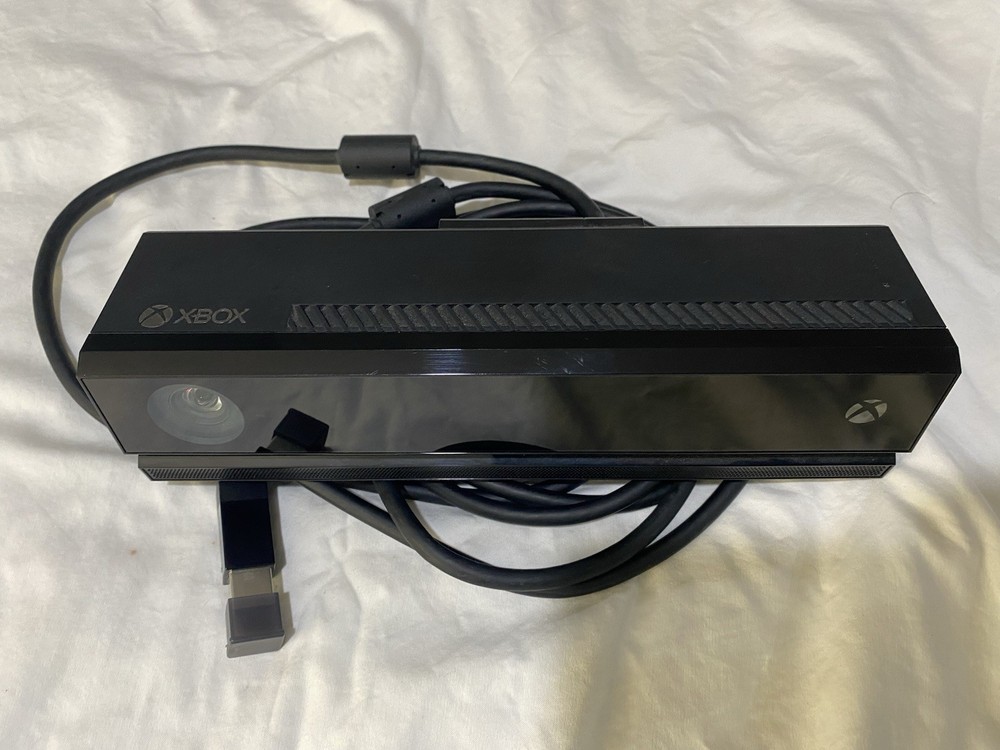 Genuine Microsoft Xbox One Kinect Sensor Official OEM Black Model 1520