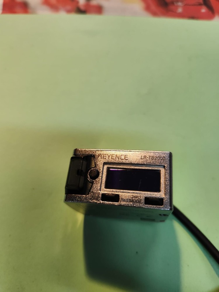 Keyence LR-TB2000 Laser Sensor