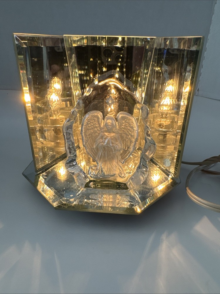 Beautiful Dimmable Praying Angel Mirrored Table Light