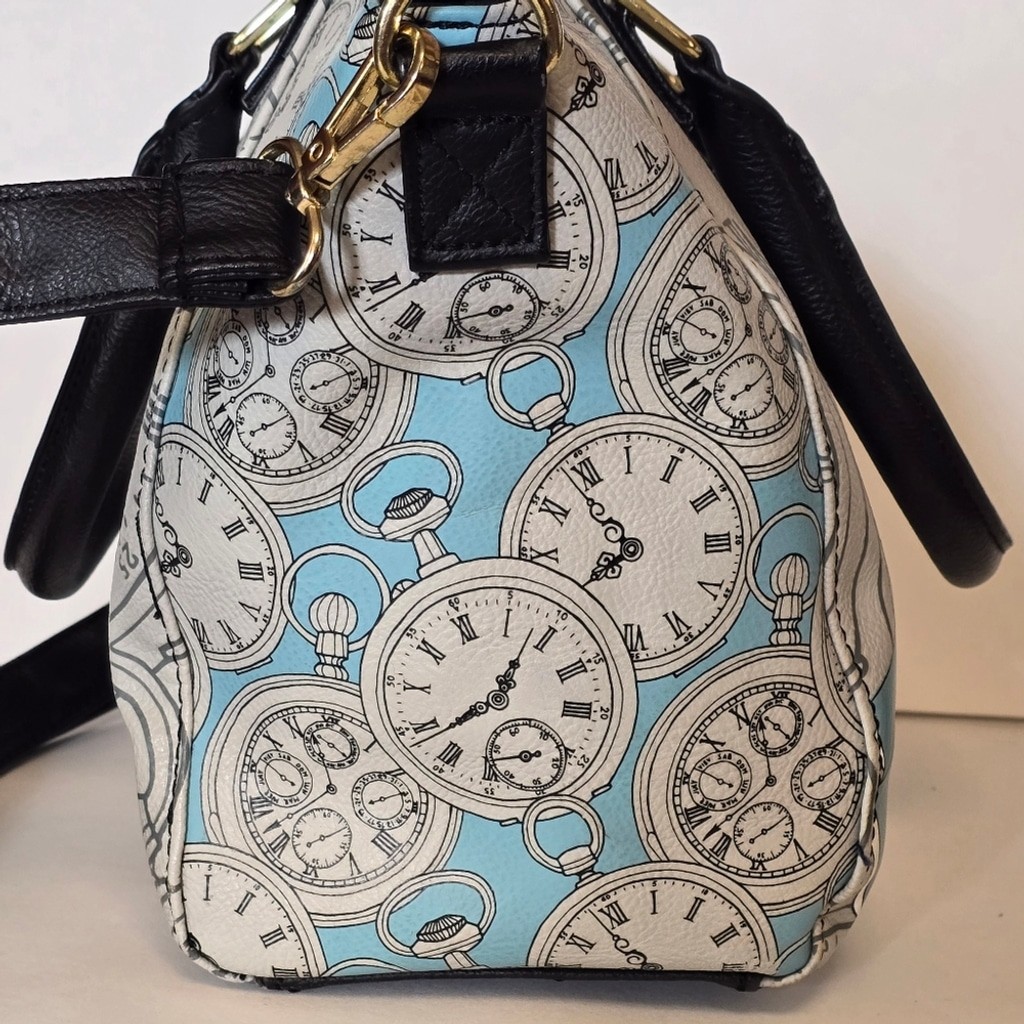 Rare Loungefly Alice in Wonderland Rabbit Hole Satchel