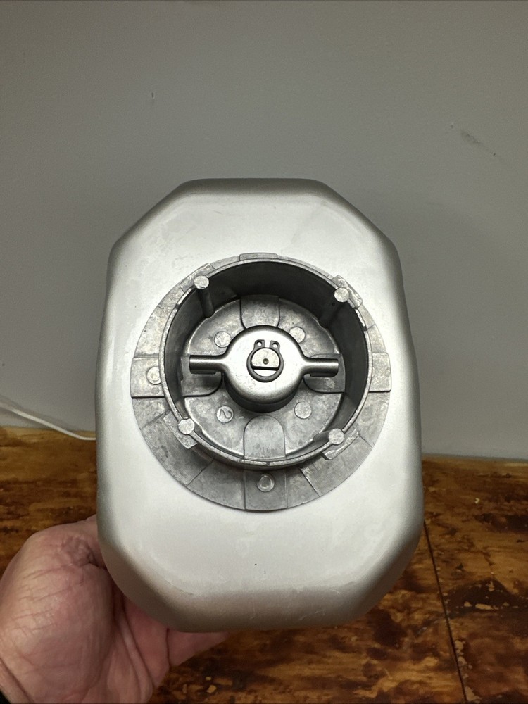 Regal Kitchen Pro K6745S Bread Maker Pan With Paddle Only replacement part