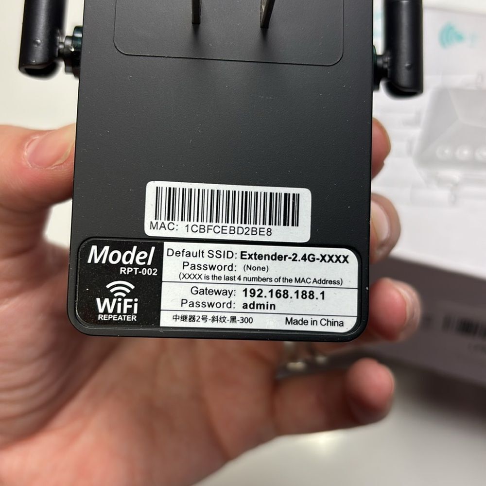 Wi Fi repeater rpt-002