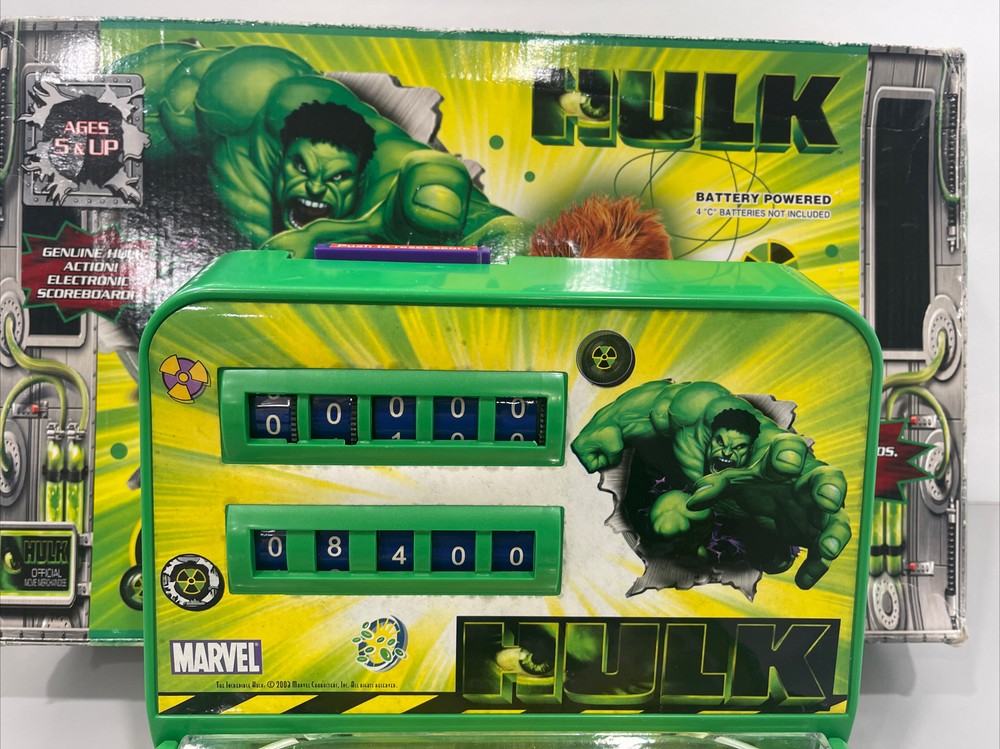 2003 MARVEL "THE INCREDIBLE HULK" ELECTRONIC PINBALL MACHINE RARE