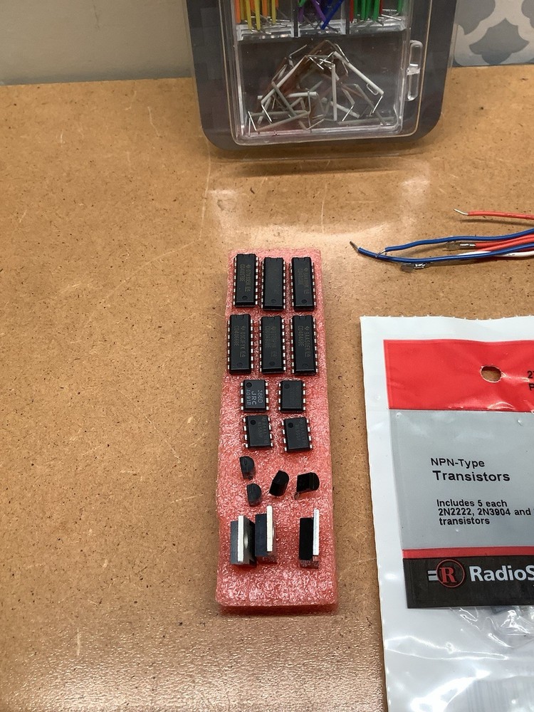 Radio Shack Electronics Learning Lab Model 28-027 - Untested - Read Description