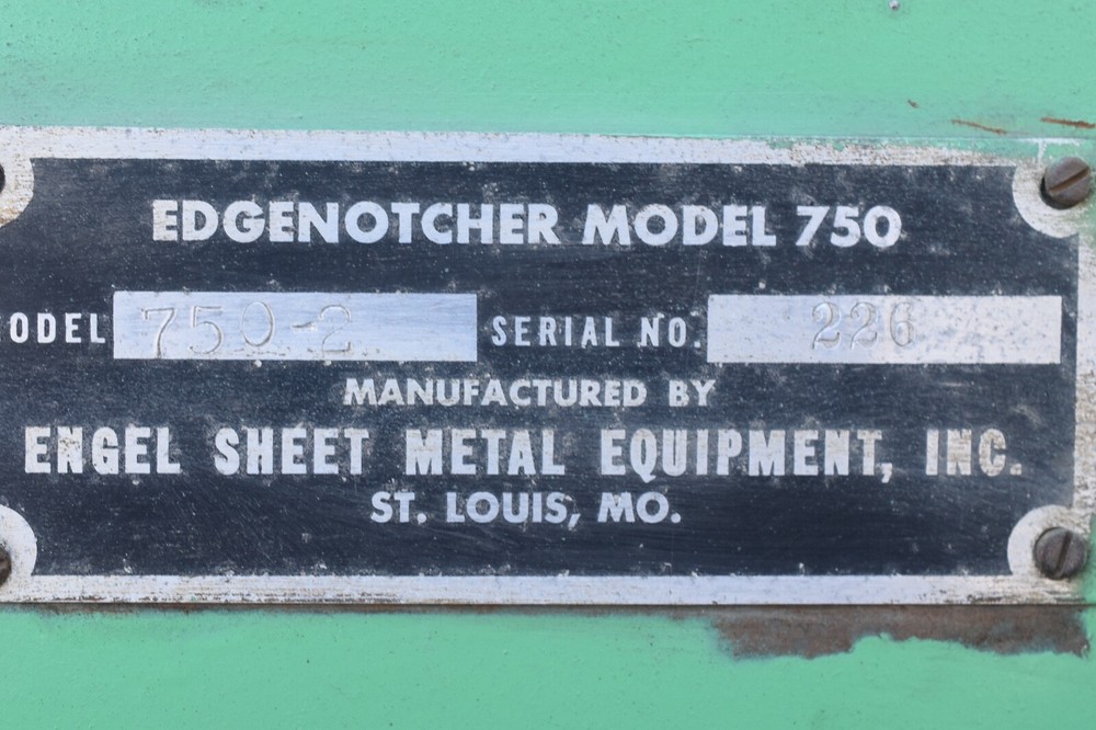 Engel Edgenotcher Model 750