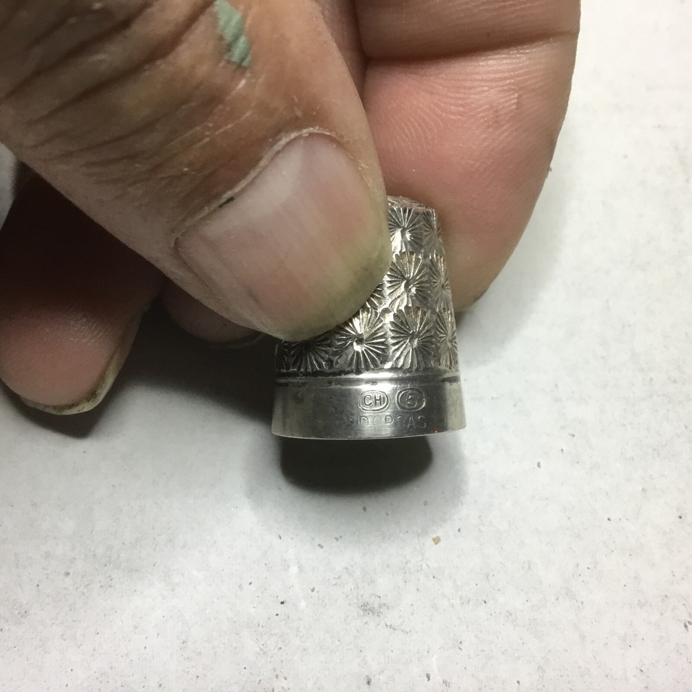 Charles Horner Silver Plated Thimble