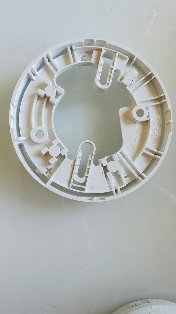 System Sensor B501-WHITE Detector Base B501