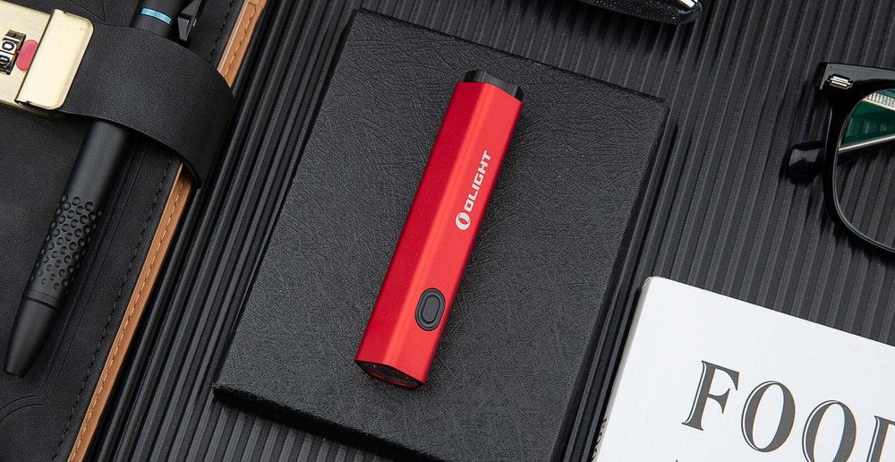 Olight Diffuse Red 700 Lumens EDC Pocket Flashlight, 6 Lighting Modes