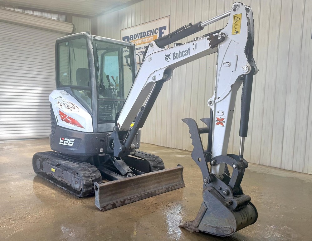 2020 BOBCAT E26 CAB STRAIGHT BLADE MINI COMPACT TRACK EXCAVATOR
