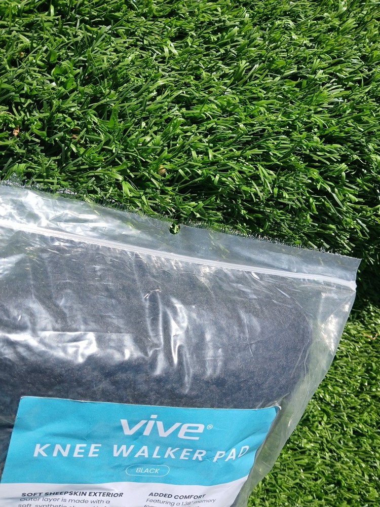 VIVE Mobility Memory Foam Knee Walker Pad - CSH1006BLK New