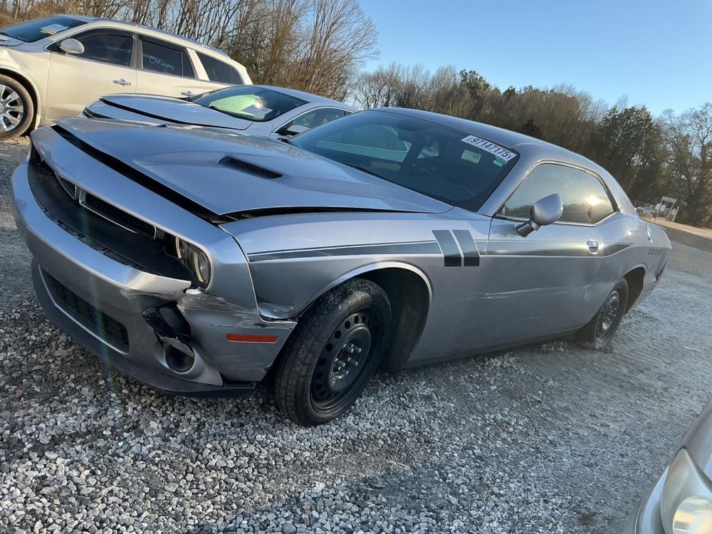 CHALLENGE 2016 Glove Box 4955480