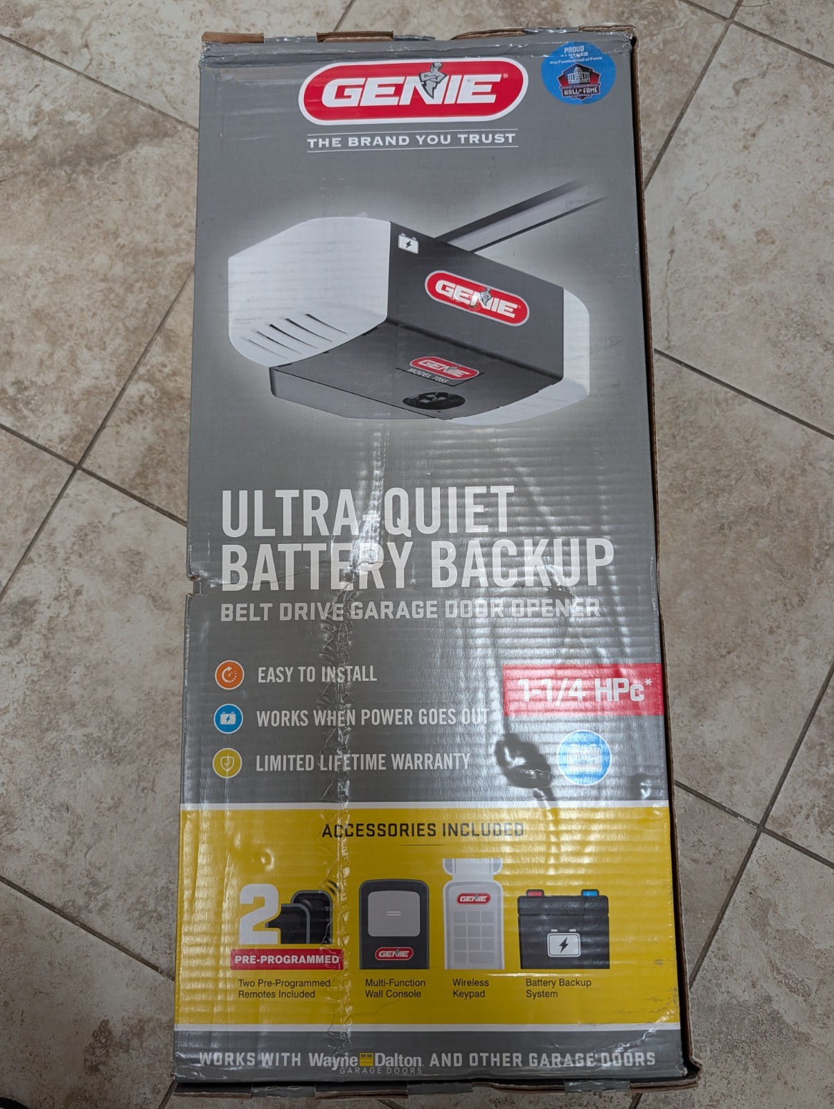 Genie StealthDrive 750 1-1/4 HPc Ultra-Quiet Garage Door Opener w/ Battery