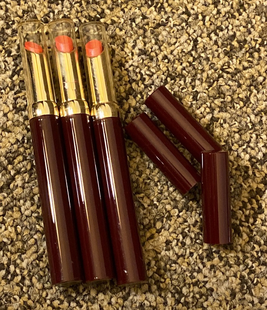 3 MAYBELLINE MOISTURE WHIP GLOSS STICK ,BARELY RED
