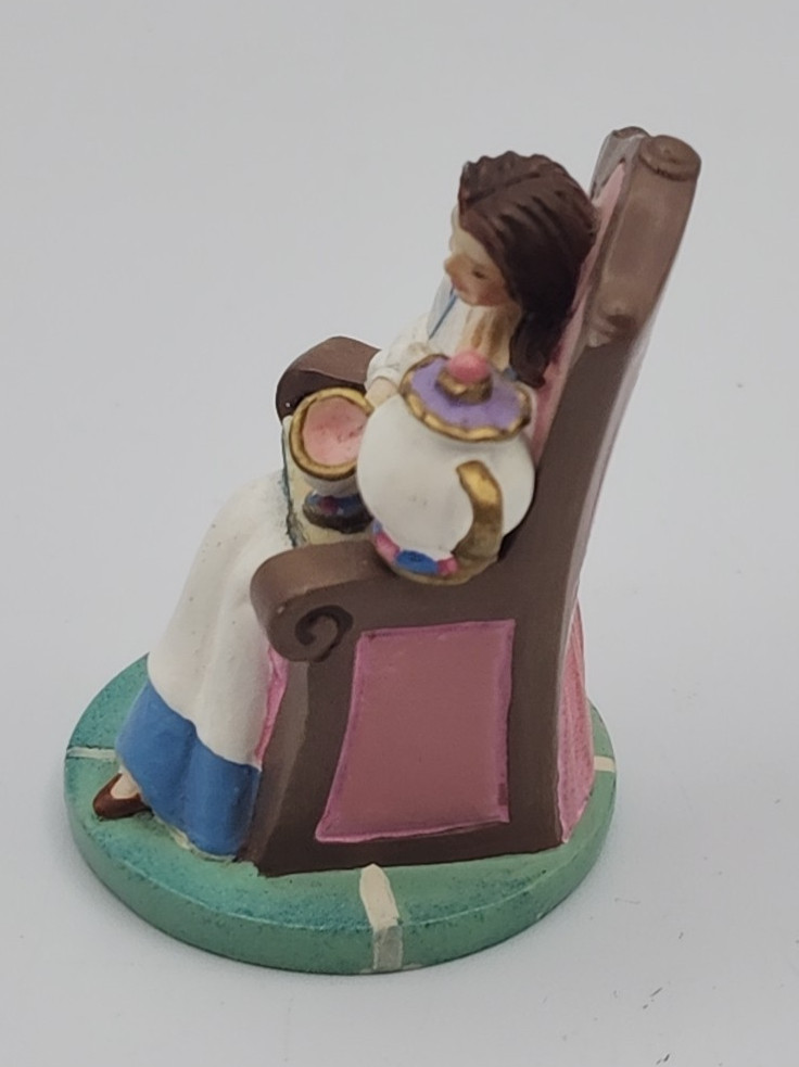 Disney Lenox Belle Mrs Potts Chip Thimble