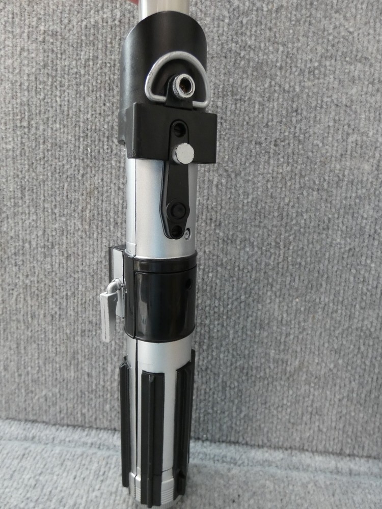 HASBRO LIGHT SABER 2 COLOR B4051