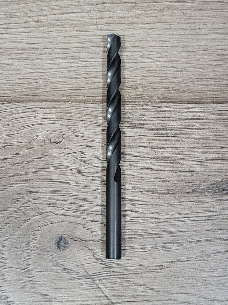 C-L HS USA DRILL MACHINIST BITS 19/64" EUC