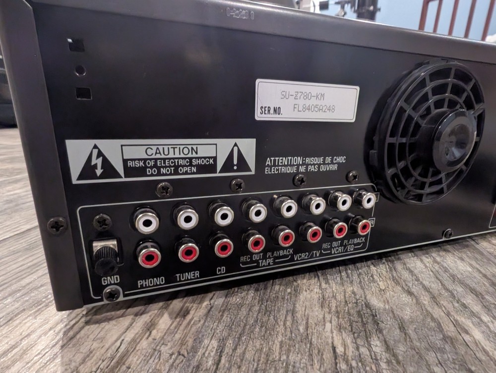 TECHNICS SU-Z780 Stereo Integrated Amplifier w Super Bass Loading System