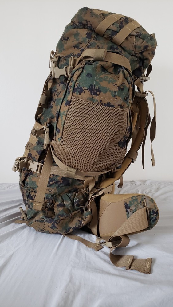 APB03 ILBE Recon main pack complete plus accessory pouches