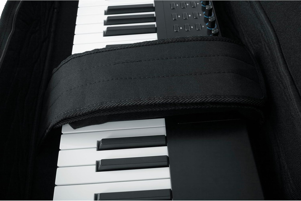 GKB-61 SLIM Keyboard Gig Bag