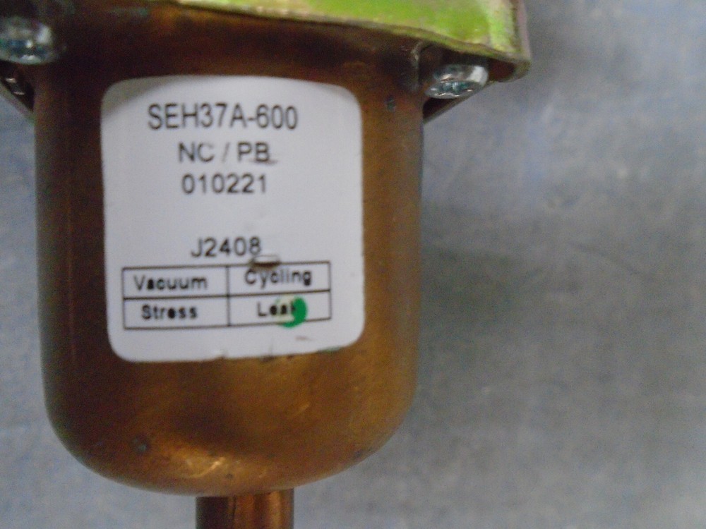 Johnson Controls SEH37A-600 Water regulator valve