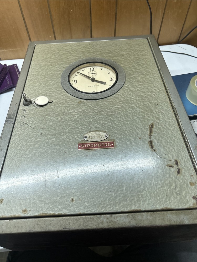 Stromberg Time corporation Clock model CAS2 Movement 520 Hard Wired Clock