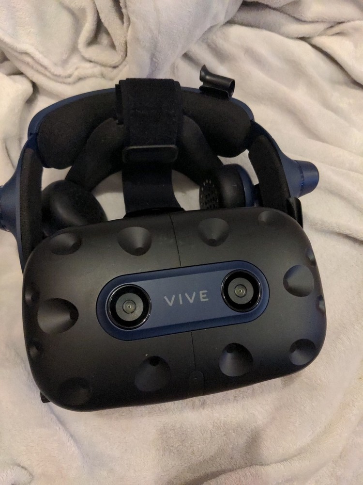 HTC Vive Pro 2 VR Headset HMD Only - 5K Resolution PCVR w/ Integrated Audio - Us