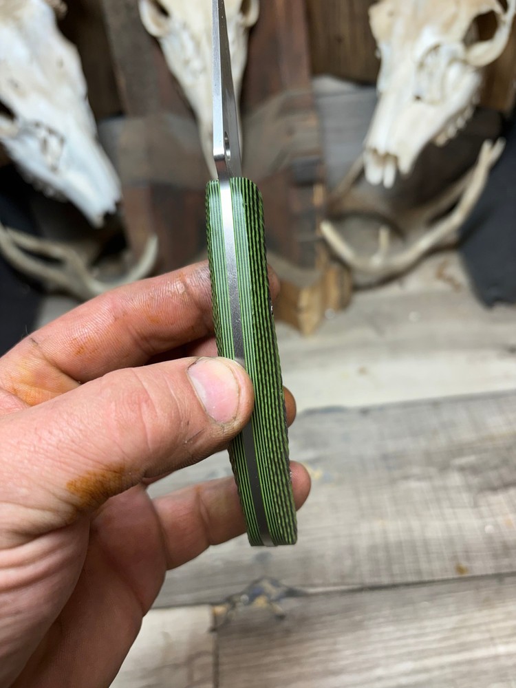 Spyderco Mule handles