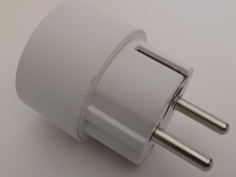 Smart Plug With Power Consumption