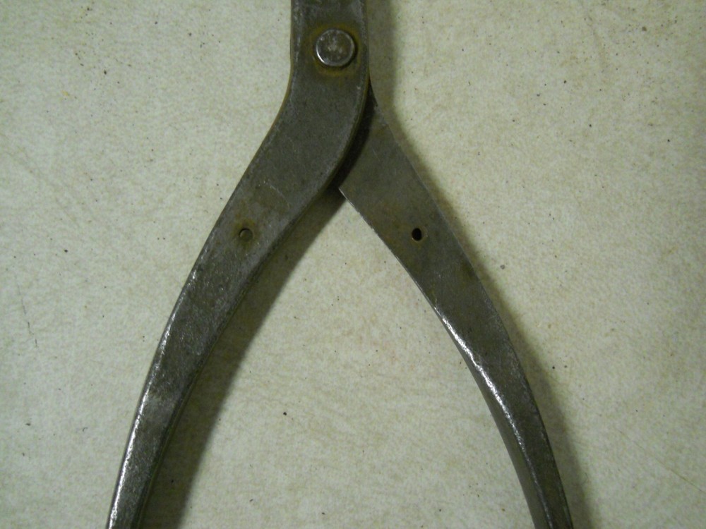 Snap On Tools 70 B Needle Nose Pliers 9" Needs Spring