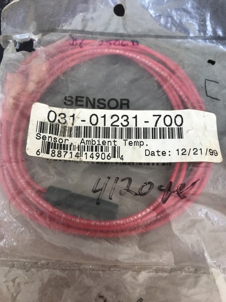 ( LOT OF 2) Source 1 03101231700 Temperature Sensor