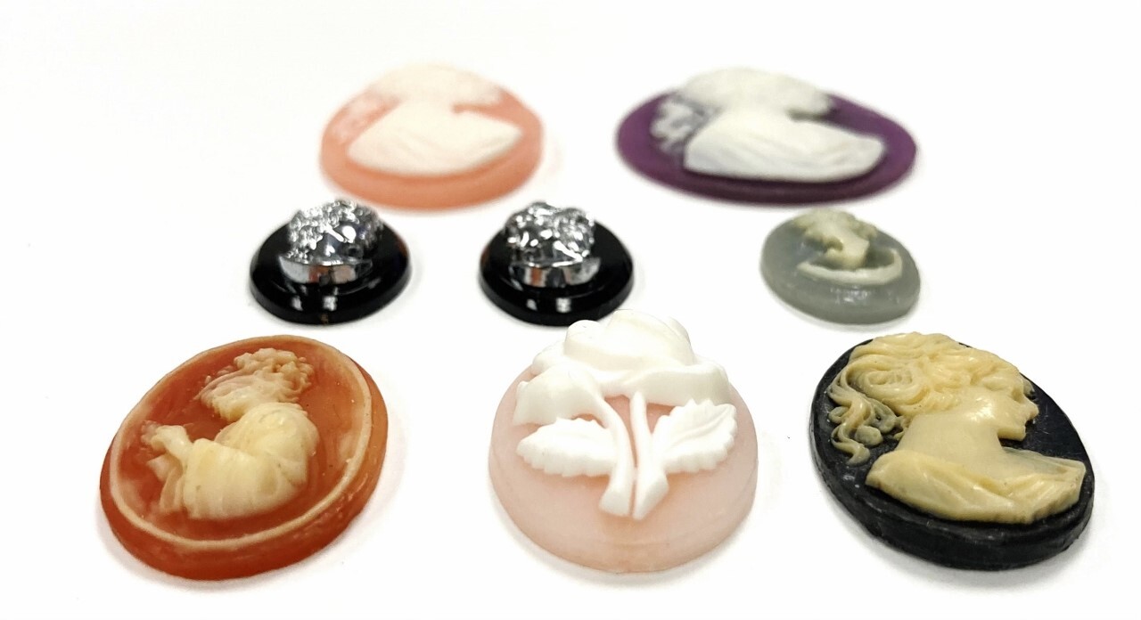 15 Vintage Assorted Resin Acrylic Cameos - DIY Jewelry Making & Repair Craft C80