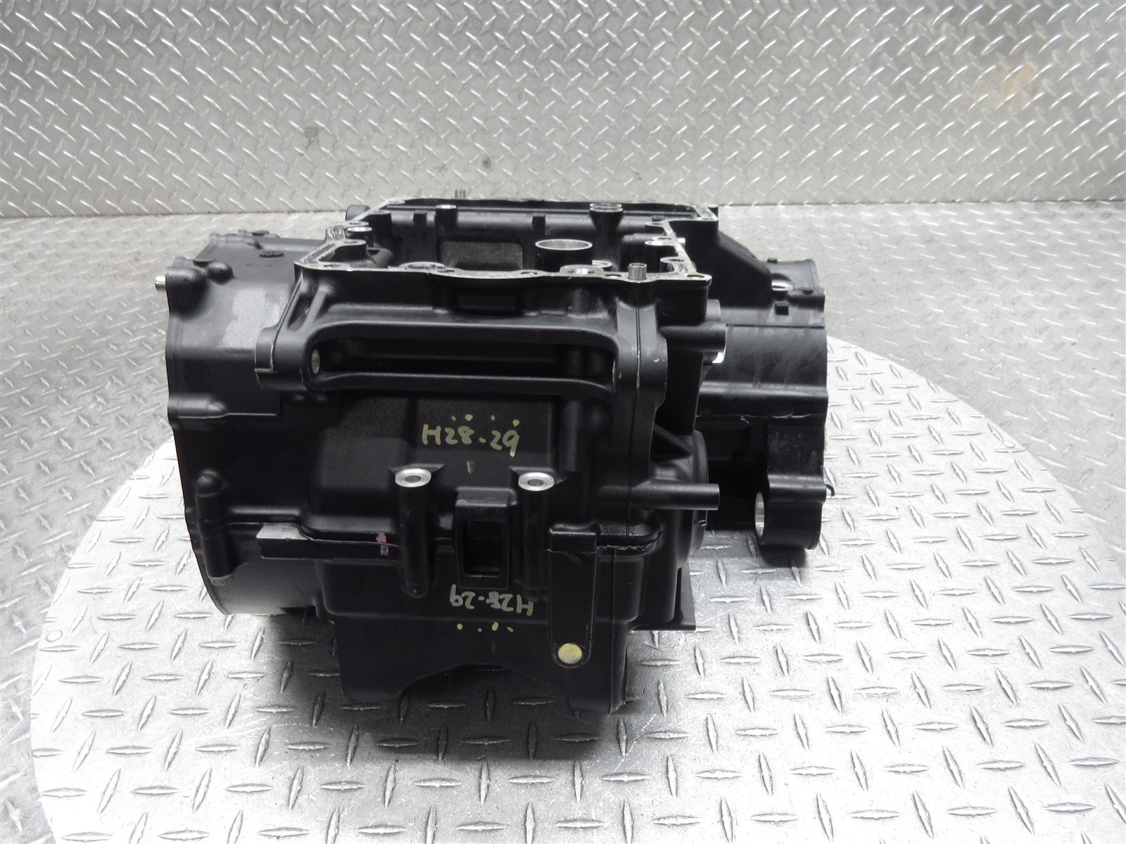 2023 20-23 Kawasaki ZR900 Z900 Crankcase Crank Case Engine Motor Block OEM