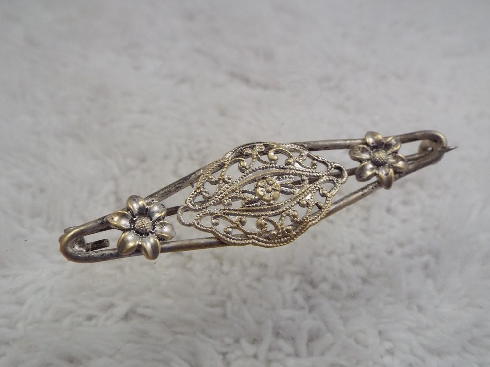 Filigree Sterling Silver Bar Pin (B44)