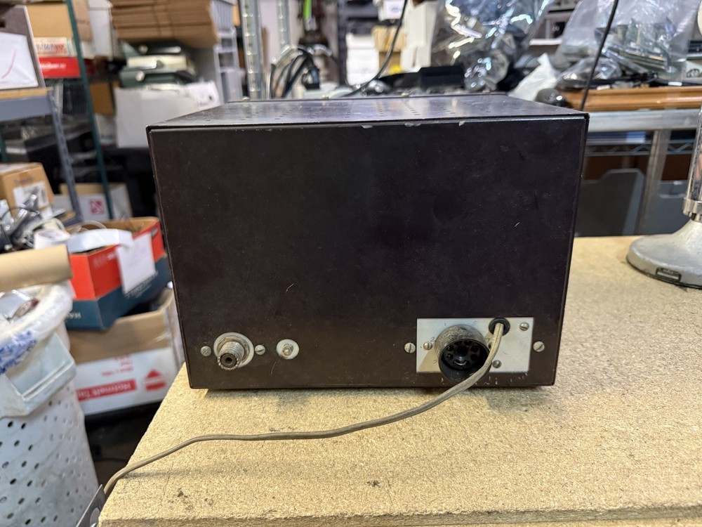 JOHNSON VIKING ADVENTURER HAM RADIO TRANSMITTER ASIS PARTS