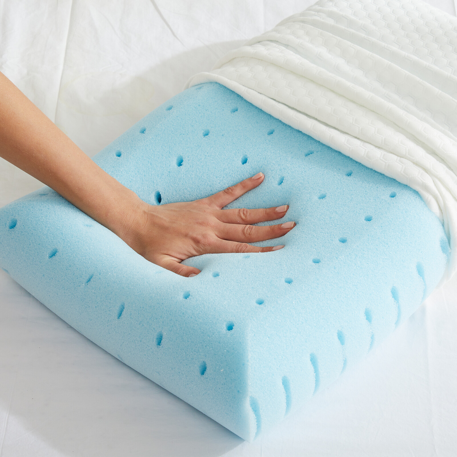 Cooling Memory Foam Pillow with Pillowcase - Neck Support for Side Sleepers