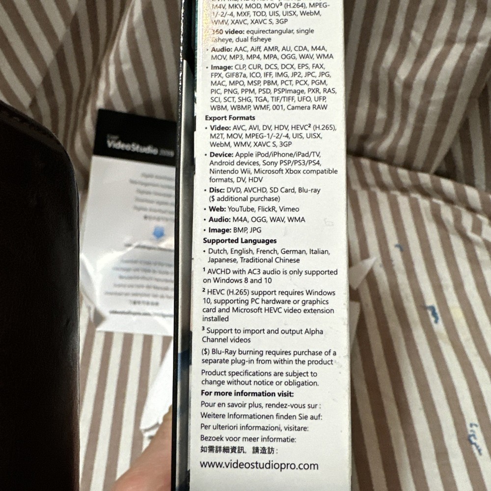 Corel VideoStudio Ultimate 2019 Open box. Cd damaged Download only Activa Code