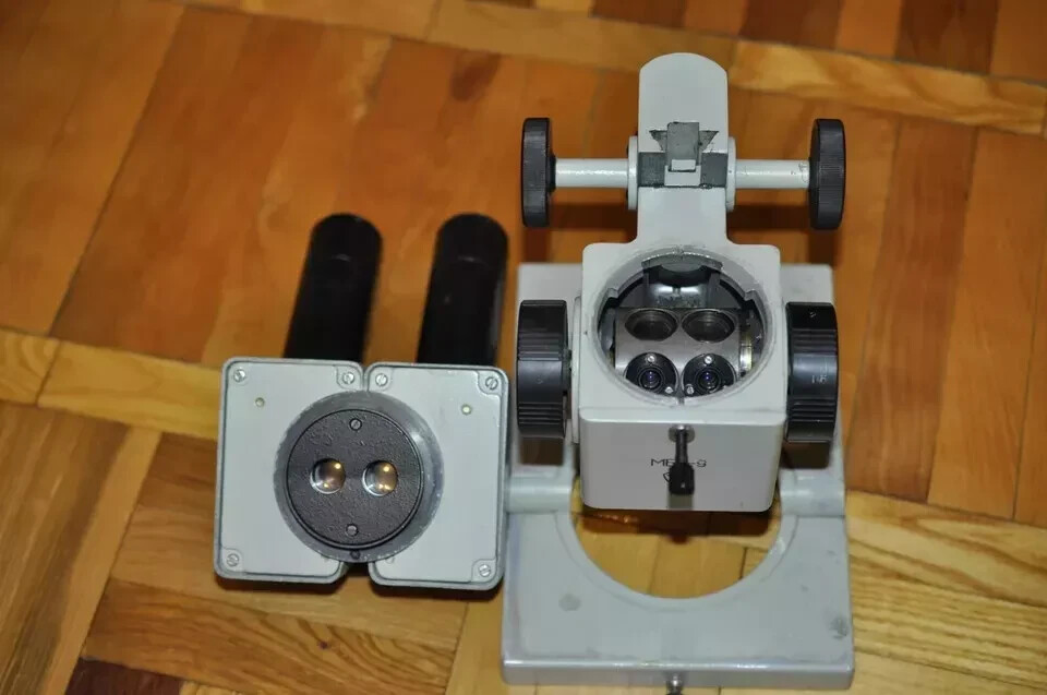 Vintage MICROSCOPE Stereoscopic Binocular MBS-9 LOMO soviet