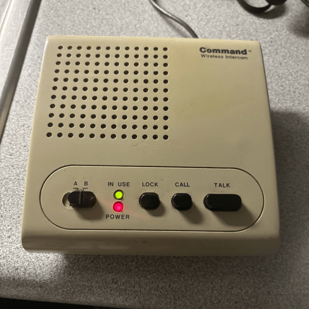 Command Wireless Intercom Model WI-2C *Works*